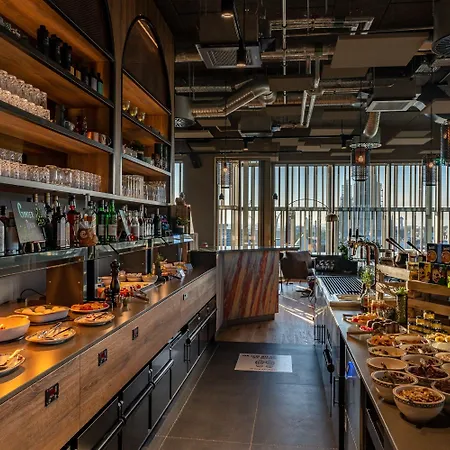 ホテル Me And Ulm, By Hyatt ウルム