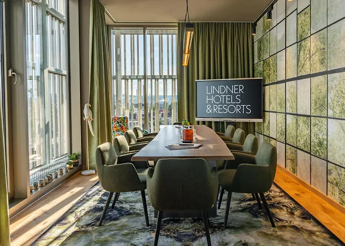 ホテル Me And Ulm, By Hyatt 4*